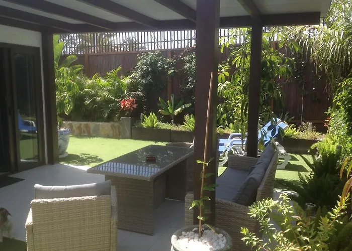 Bungalow Portos With Amazing Privet Garden