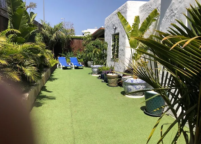 Bungalow Portos With Amazing Privet Garden
